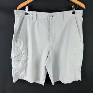 Columbia PFG Light Gray Cargo Shorts Relaxed Fit size 34
